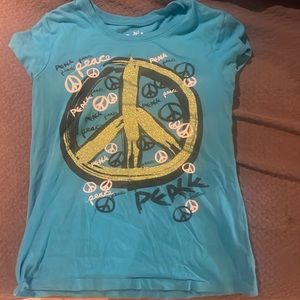 3/$15 Girls Justice tshirt size 10
